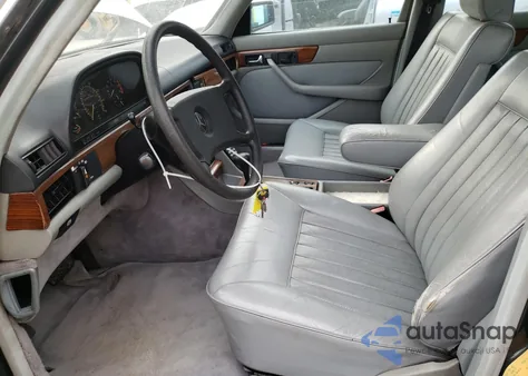 1985 Mercedes-Benz 380 Se z USA, uszkodzony, nr VIN WDBCA32C3FA176576